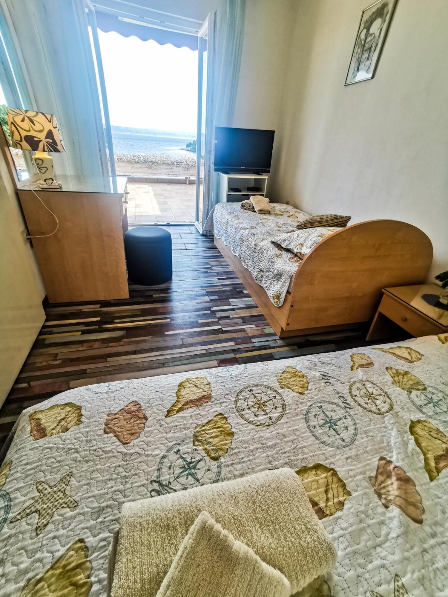 Apartman Damir Сумартин Экстерьер фото