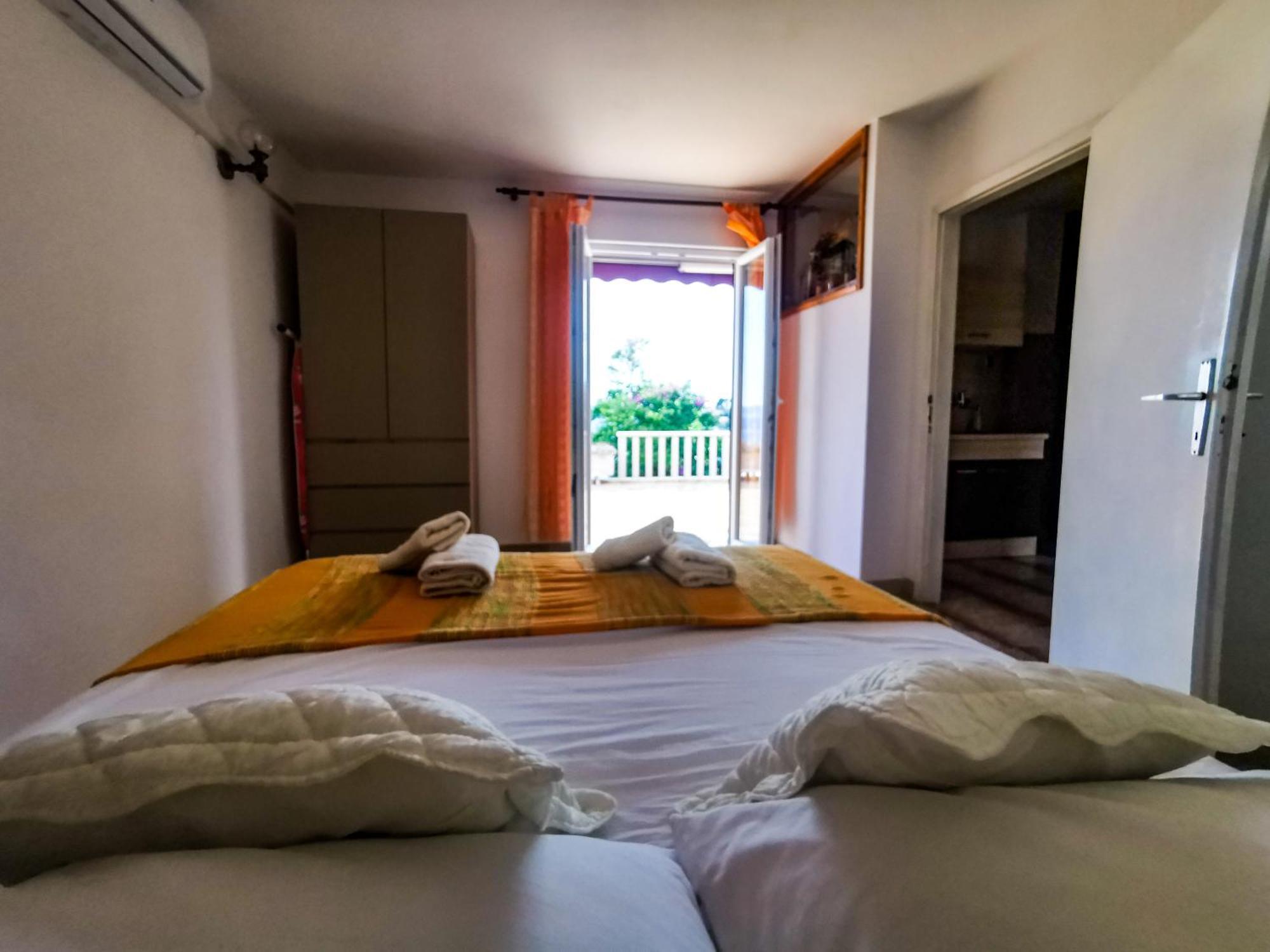 Apartman Damir Сумартин Экстерьер фото