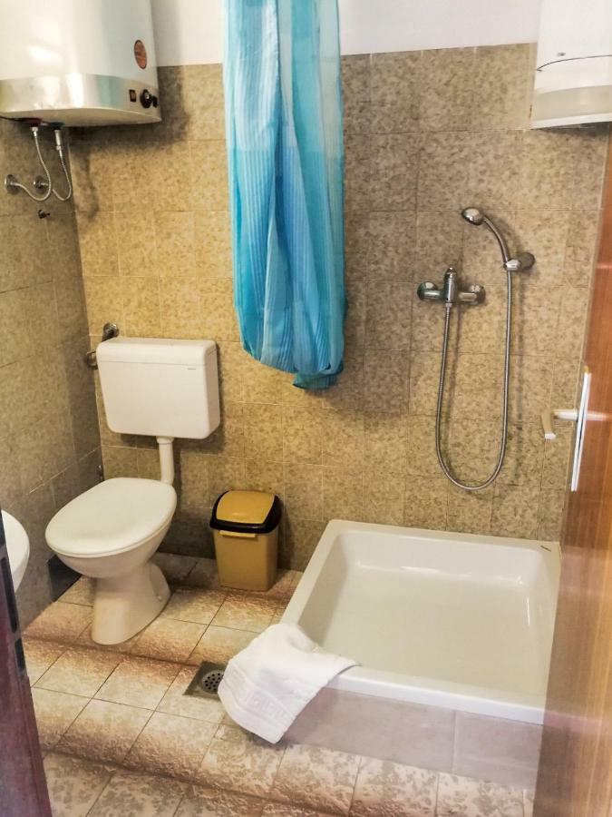 Apartman Damir Сумартин Экстерьер фото